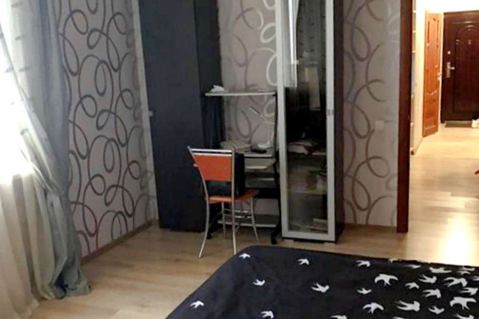 Сдаётся 1-комнатная квартира, 50 м²