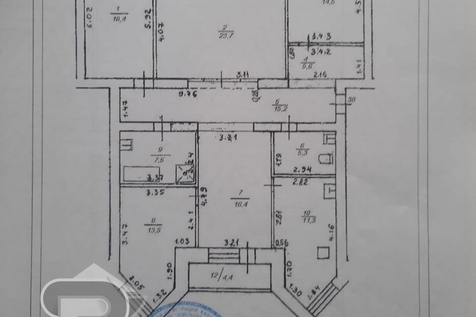 Продаётся 5-комнатная квартира, 147.3 м²