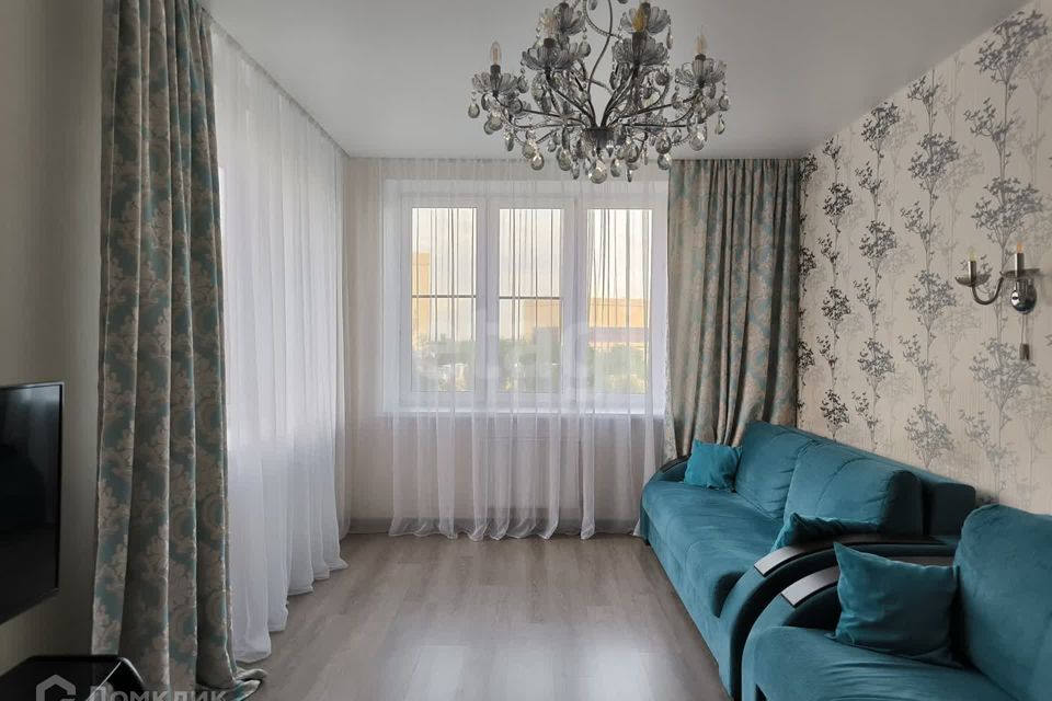 Продаётся 2-комнатная квартира, 77 м²