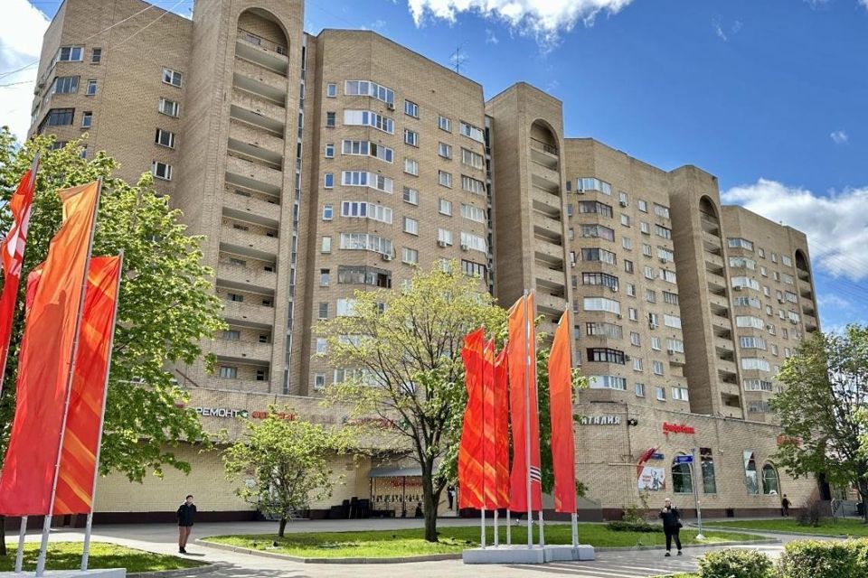 Продаётся 4-комнатная квартира, 98.5 м²