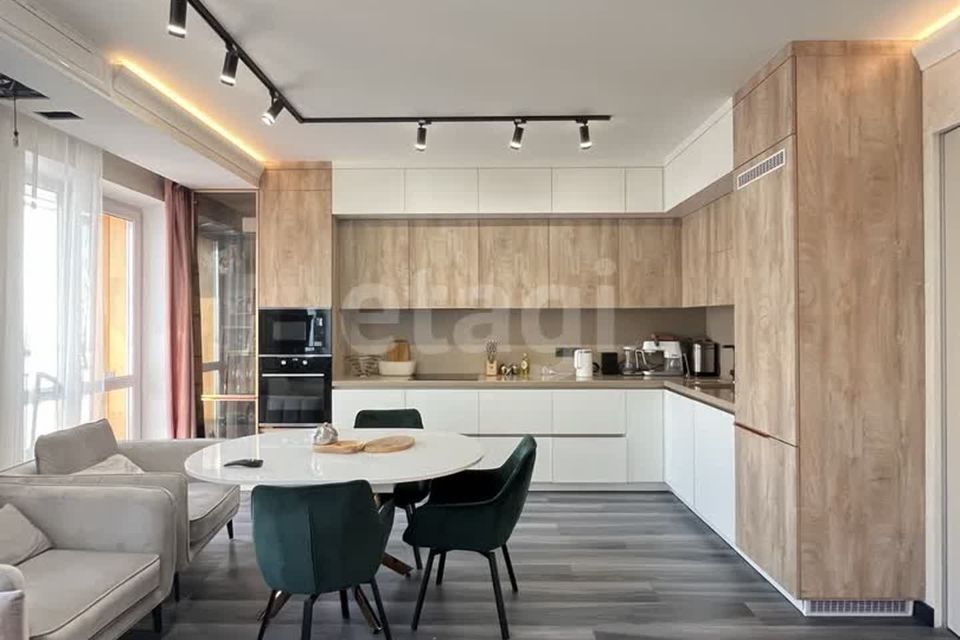 Продаётся 3-комнатная квартира, 80.5 м²