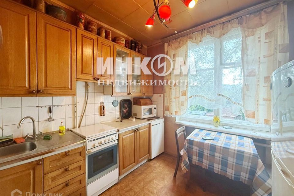 Сдаётся 2-комнатная квартира, 55 м²