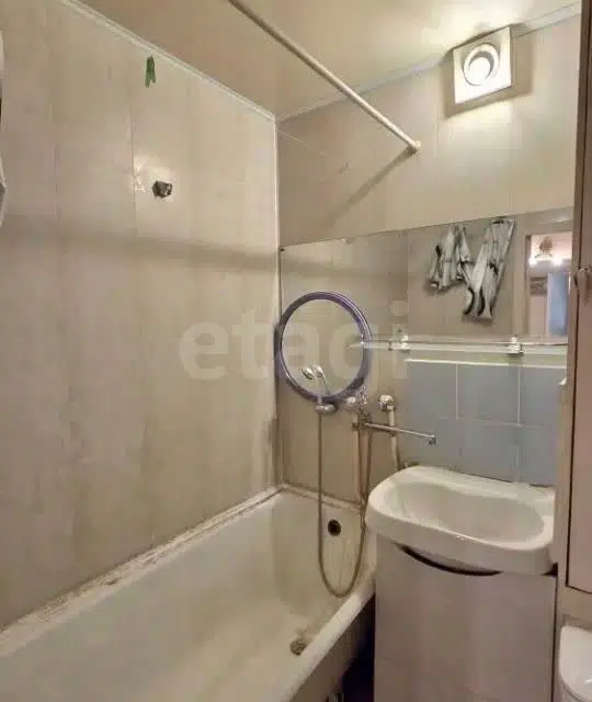 Продаётся 1-комнатная квартира, 34.8 м²