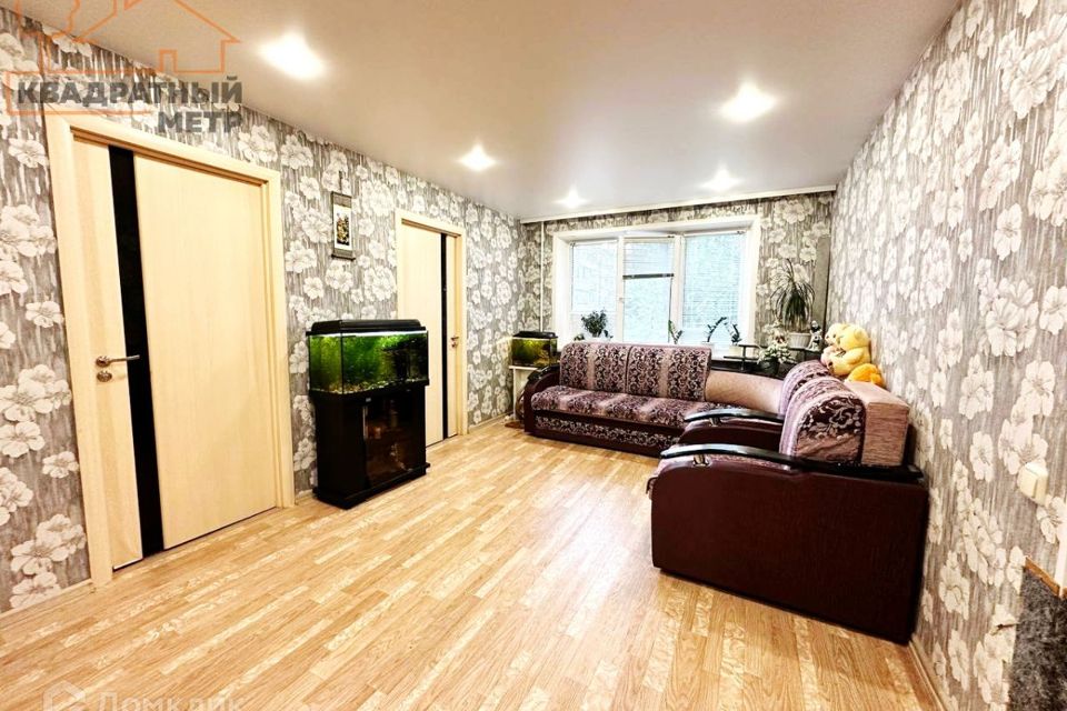 Продаётся 4-комнатная квартира, 63.73 м²