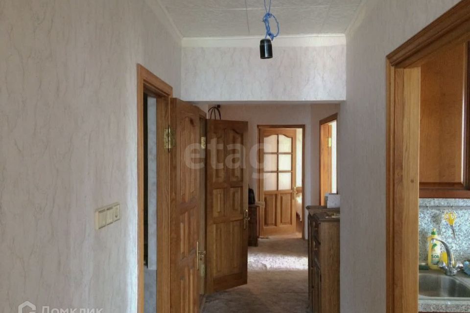 Продаётся 4-комнатная квартира, 85.8 м²