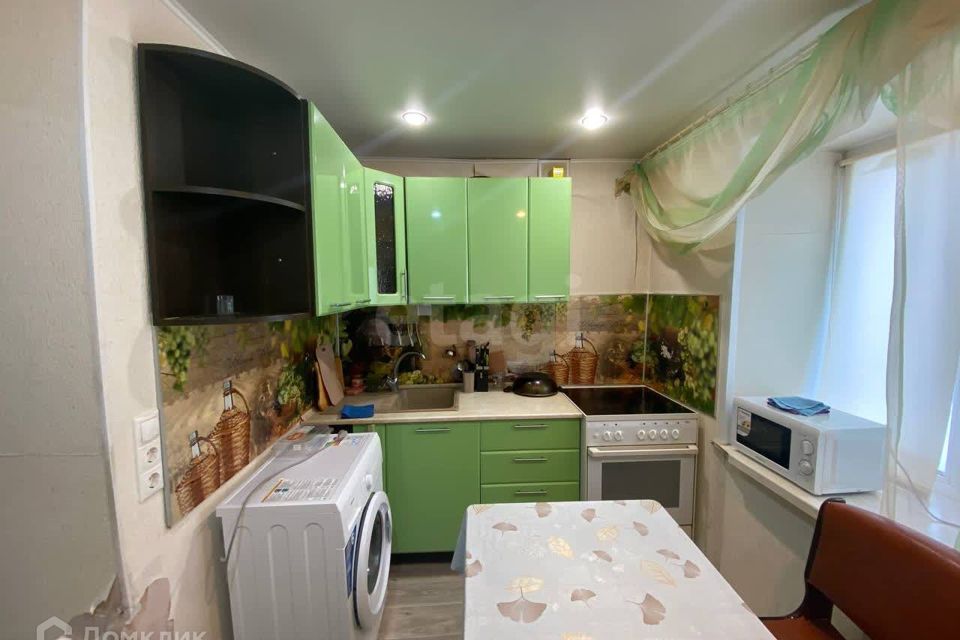 Сдаётся 3-комнатная квартира, 56.2 м²