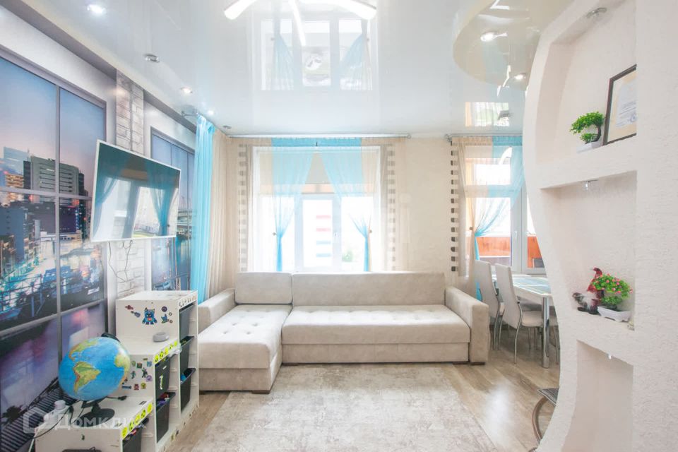 Продаётся 2-комнатная квартира, 56.1 м²