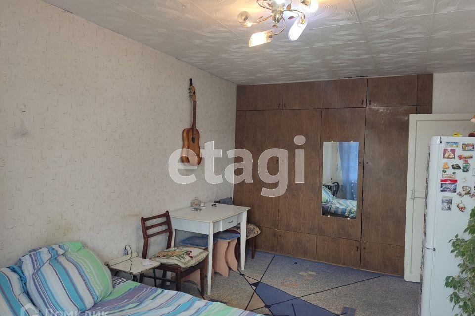 Продаётся 3-комнатная квартира, 60.5 м²