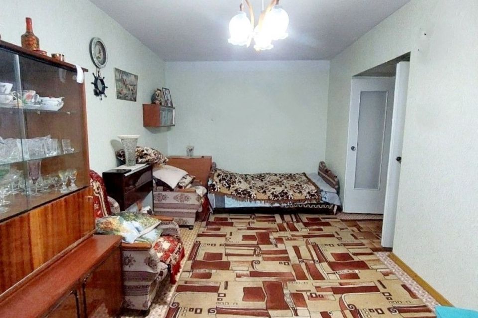 Продаётся 2-комнатная квартира, 42.4 м²