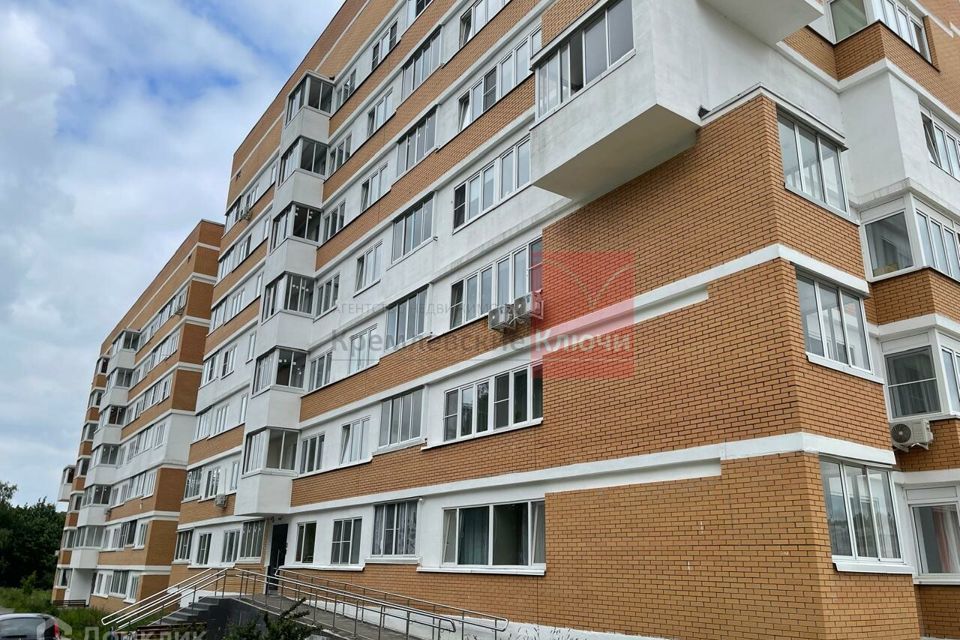 Продаётся 1-комнатная квартира, 35.9 м²