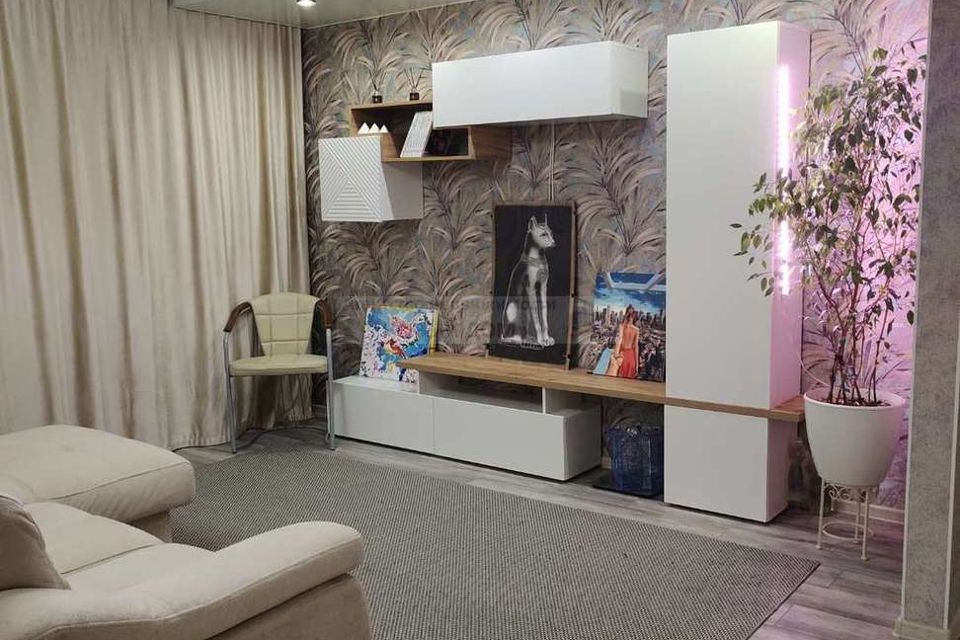 Продаётся 2-комнатная квартира, 72.1 м²