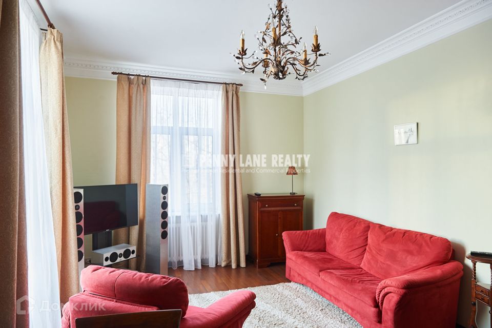 Продаётся 2-комнатная квартира, 77 м²
