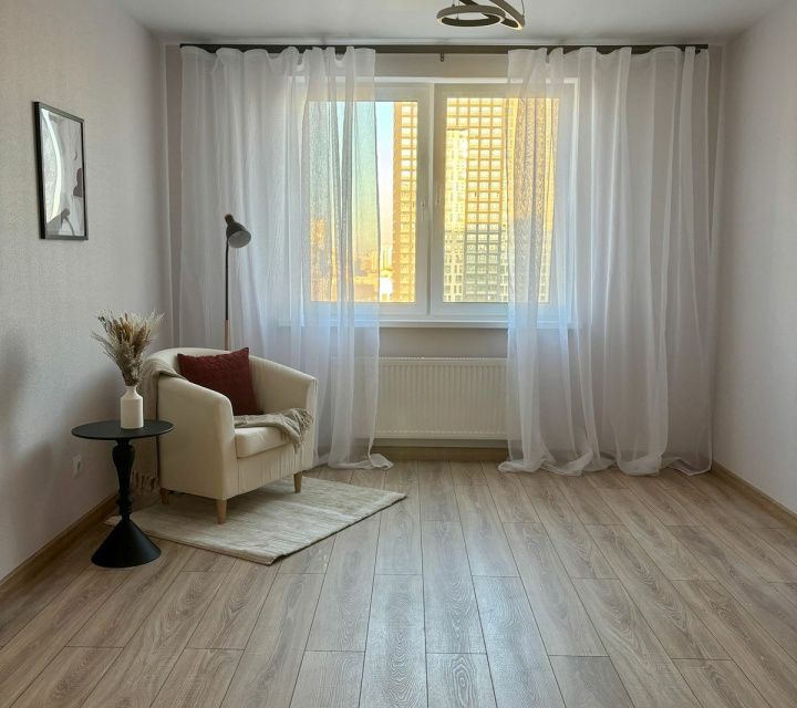 Продаётся 1-комнатная квартира, 49 м²