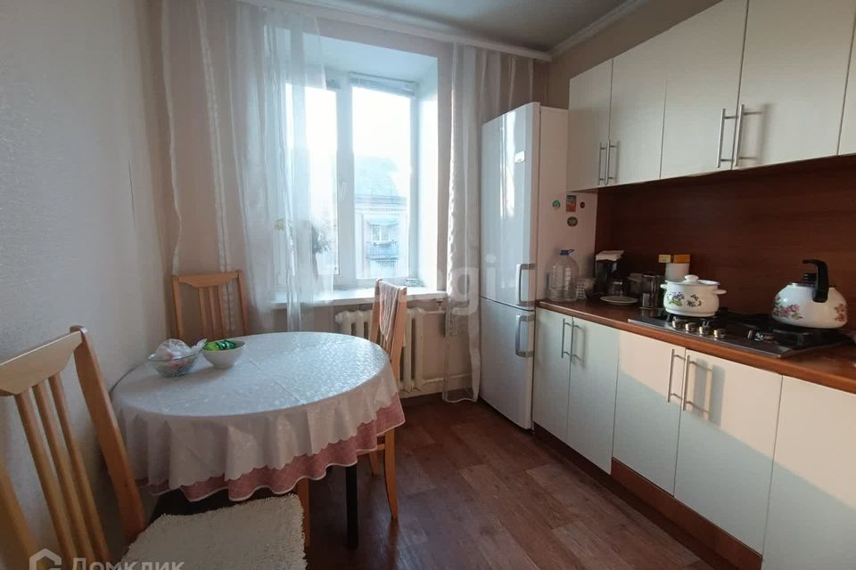 Продаётся 3-комнатная квартира, 62.1 м²
