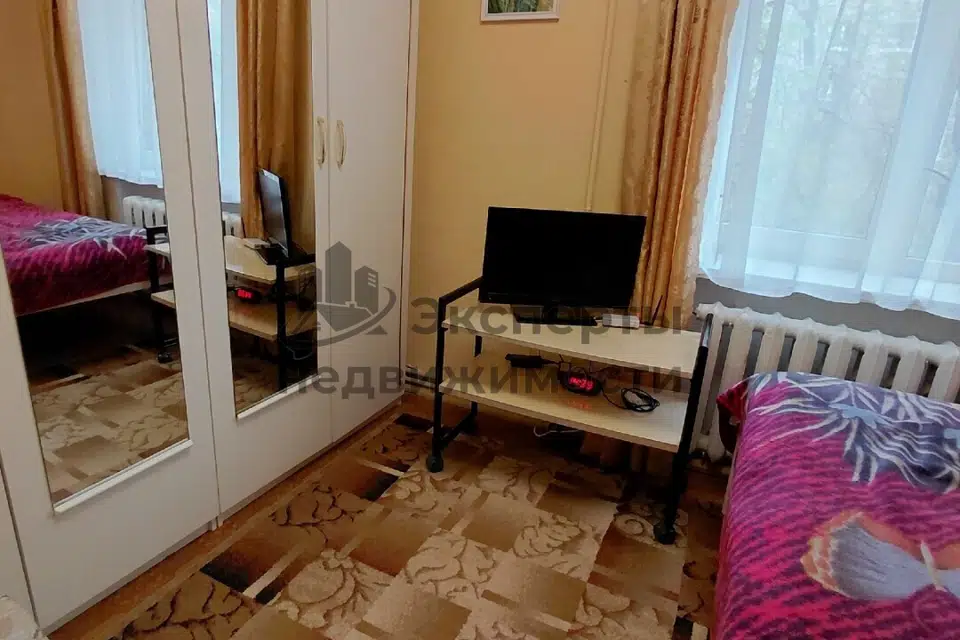 Продаётся 4-комнатная квартира, 84 м²