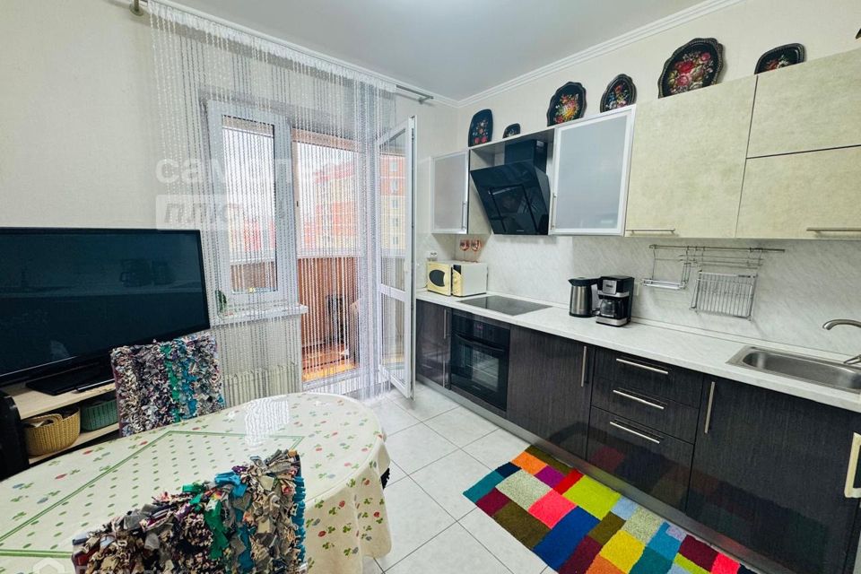 Продаётся 1-комнатная квартира, 42.4 м²