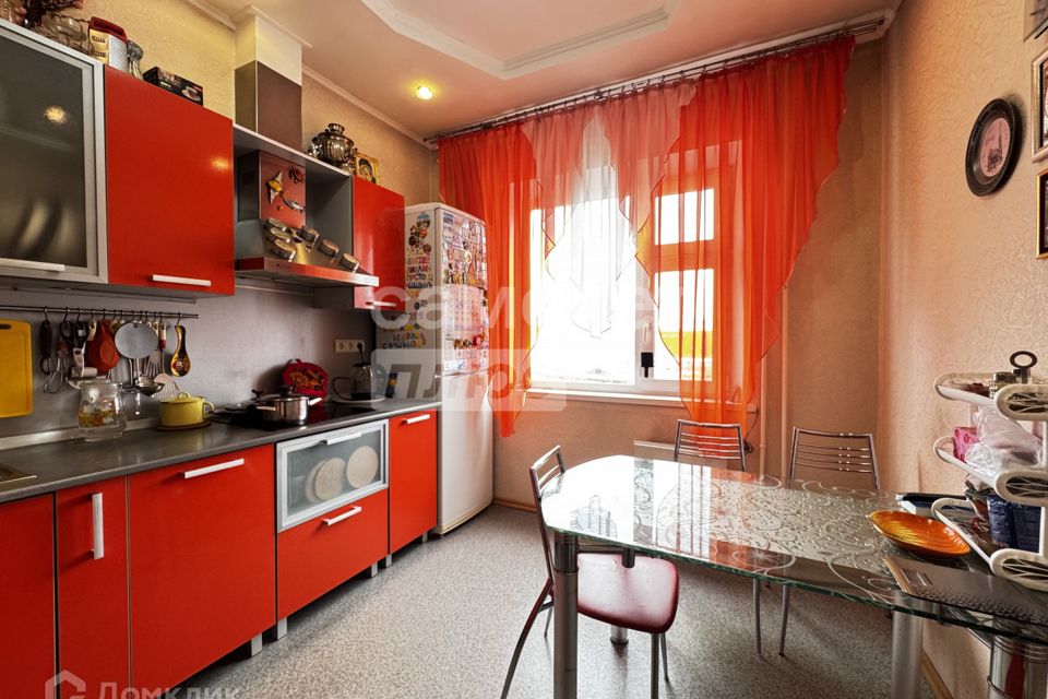 Продаётся 3-комнатная квартира, 69 м²