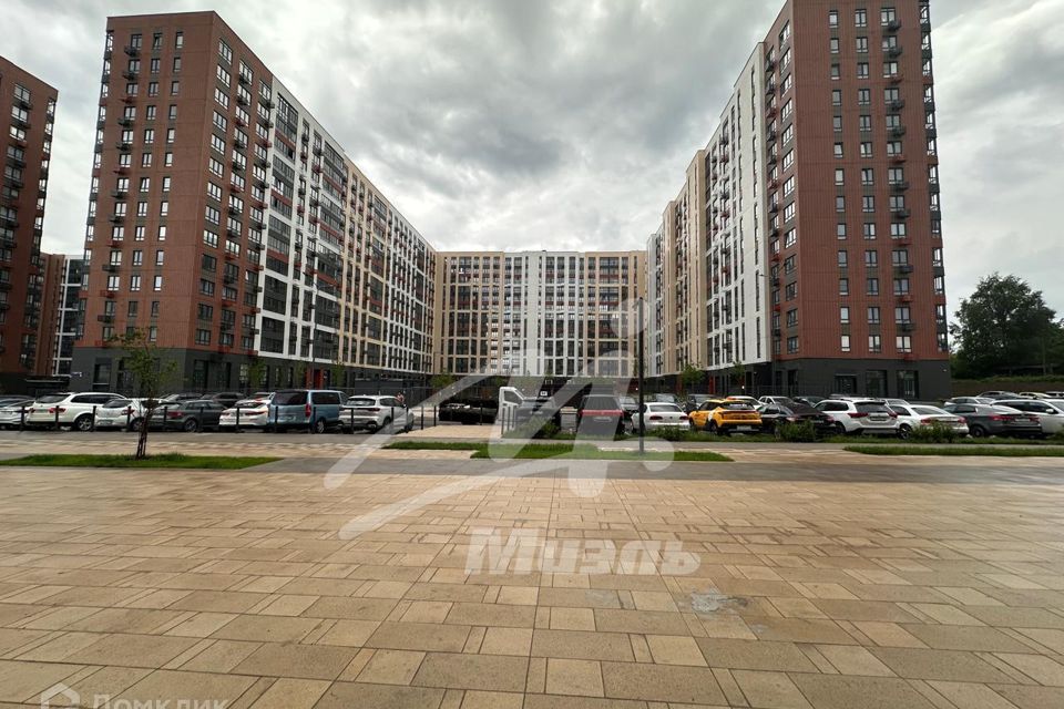 Продаётся 1-комнатная квартира, 42.2 м²