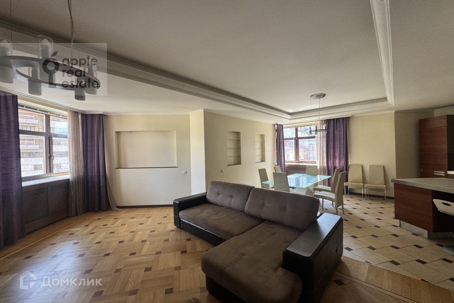 Продаётся 4-комнатная квартира, 167 м²