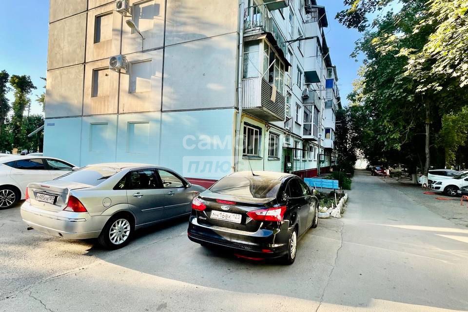Продаётся 2-комнатная квартира, 50.4 м²