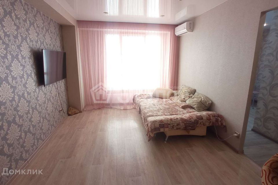 Продаётся 1-комнатная квартира, 44.2 м²