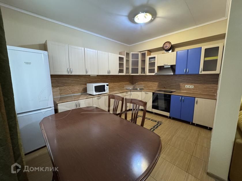 Сдаётся 3-комнатная квартира, 101.9 м²