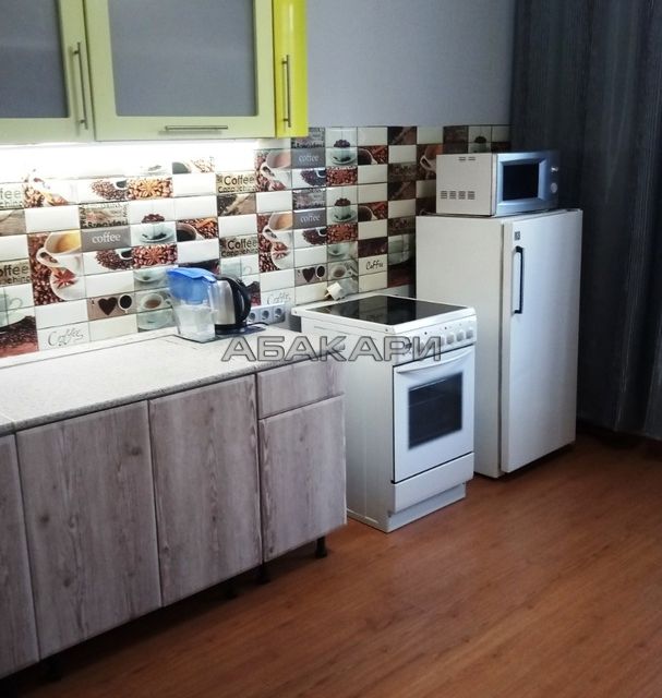 Сдаётся 1-комнатная квартира, 43 м²