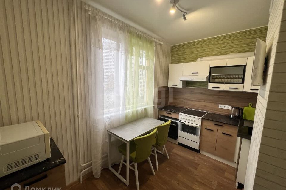 Продаётся 1-комнатная квартира, 37.5 м²