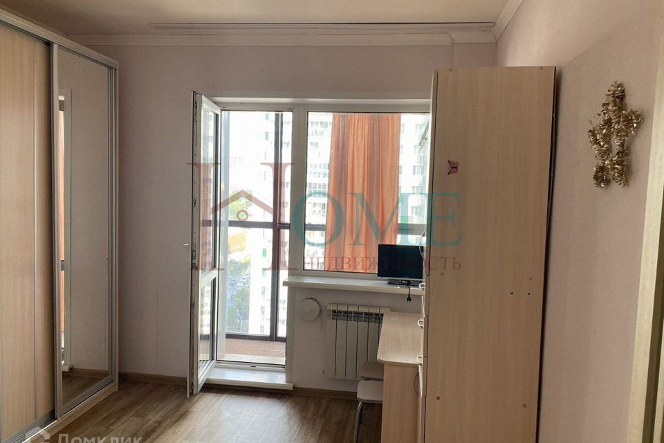 Сдаётся 2-комнатная квартира, 75 м²