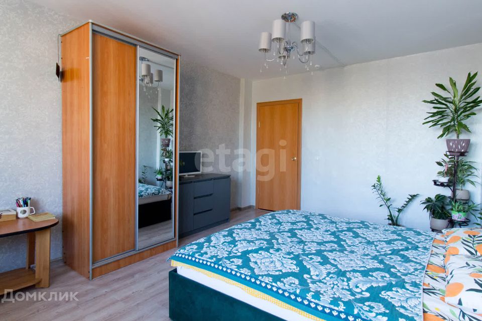 Продаётся 2-комнатная квартира, 79 м²