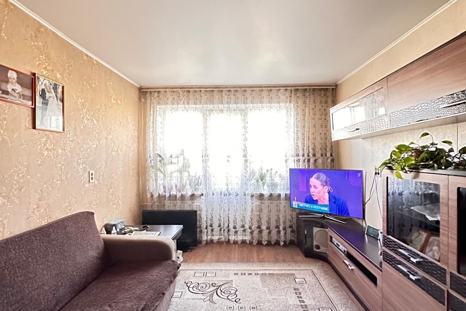 Продаётся 3-комнатная квартира, 57.7 м²