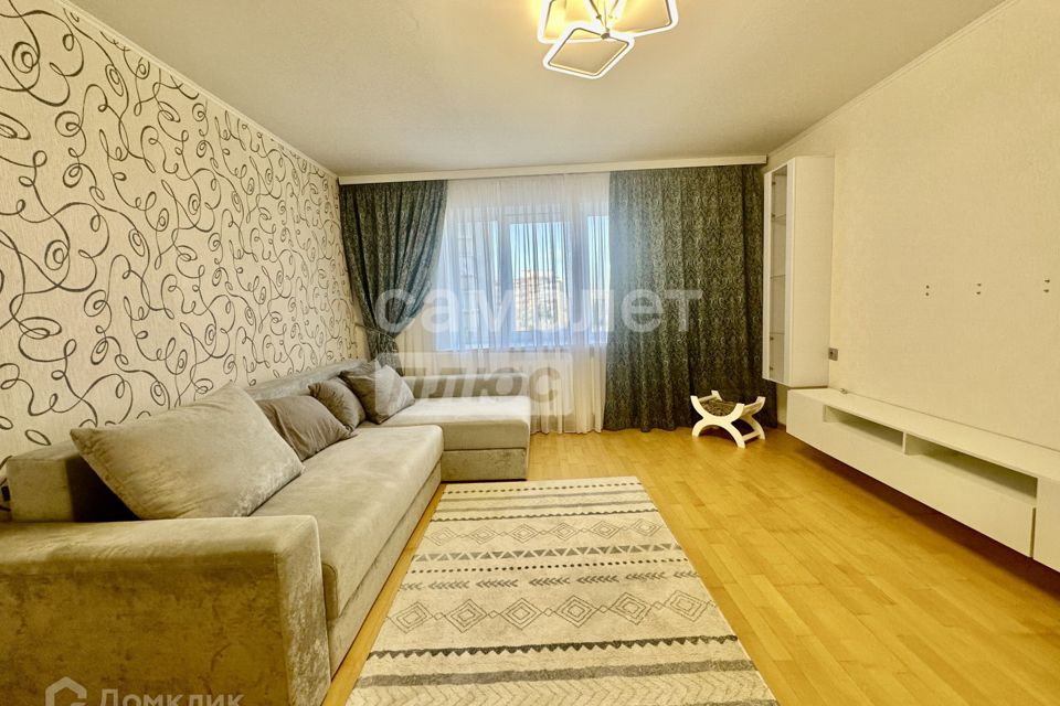 Продаётся 2-комнатная квартира, 63.7 м²