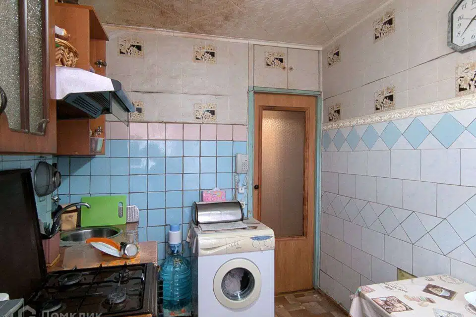 Продаётся 3-комнатная квартира, 61.6 м²