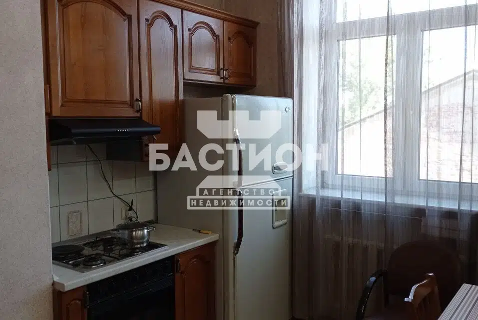 Продаётся 4-комнатная квартира, 90 м²