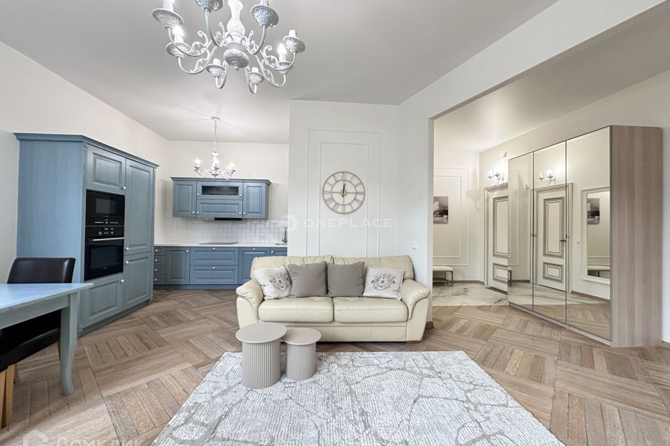 Продаётся 1-комнатная квартира, 66.4 м²