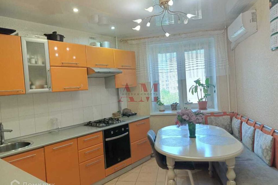 Продаётся 3-комнатная квартира, 74.6 м²