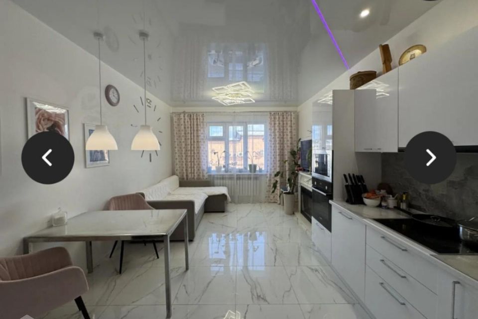 Продаётся 3-комнатная квартира, 73 м²
