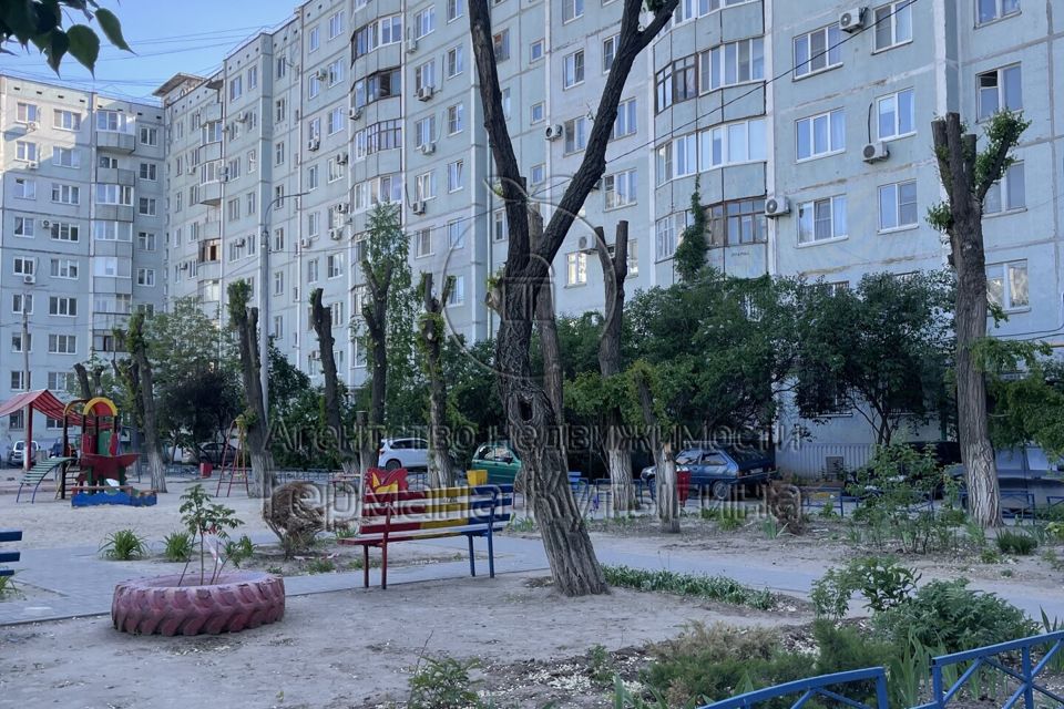 Продаётся 4-комнатная квартира, 78.7 м²