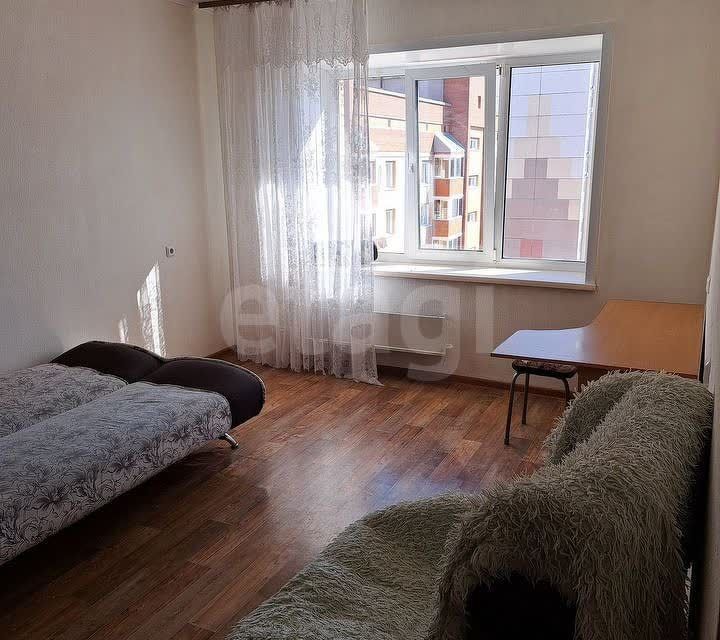 Сдаётся 1-комнатная квартира, 38 м²