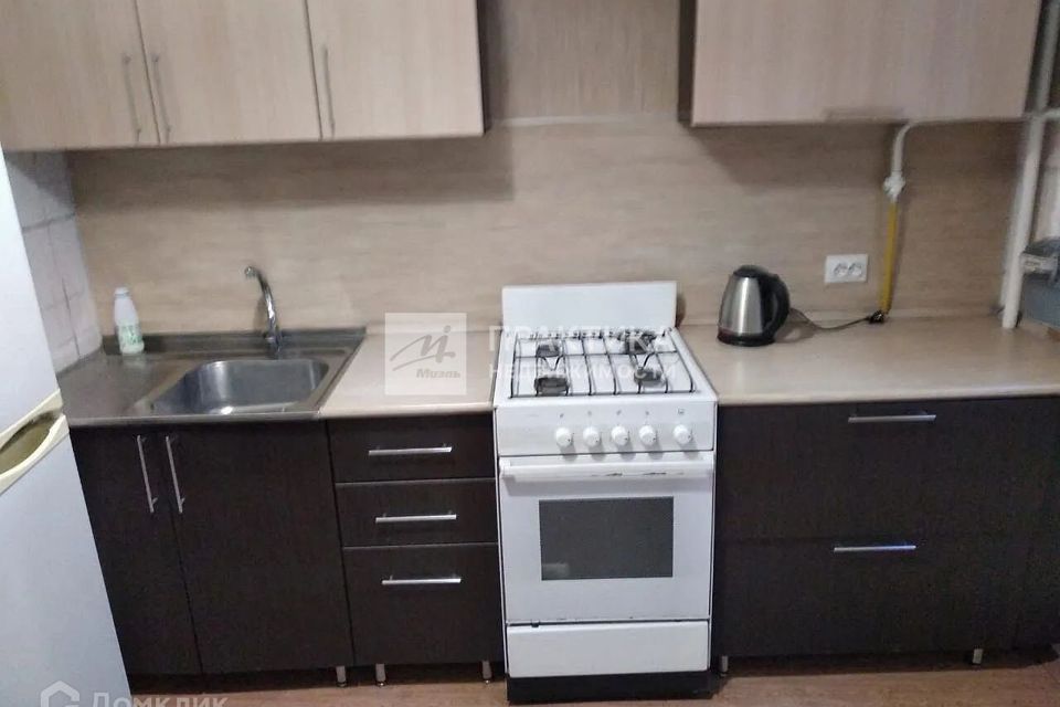 Сдаётся 2-комнатная квартира, 52 м²