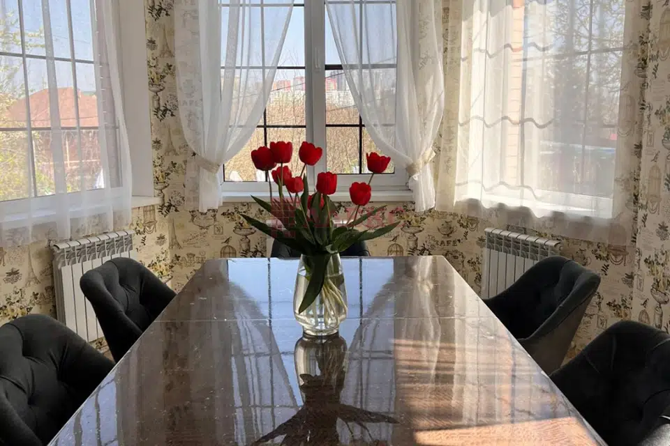 Продаётся 3-этажный дом, 205 м²