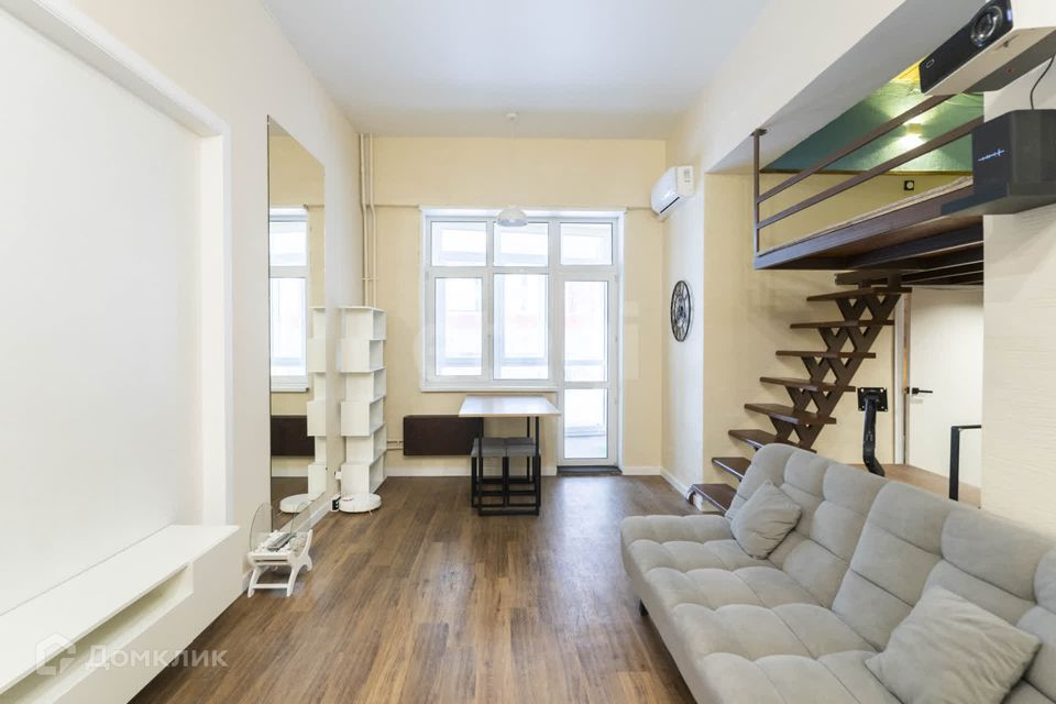 Продаётся 2-комнатная квартира, 75.5 м²