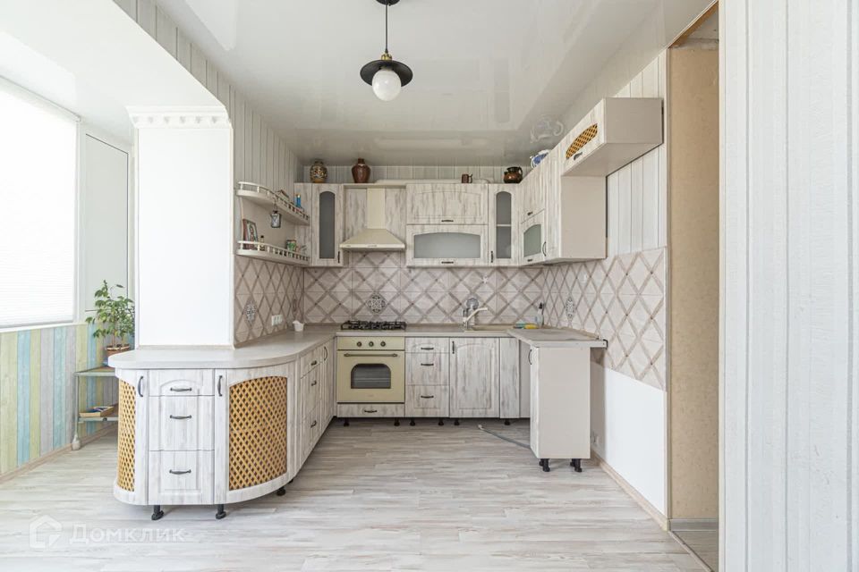 Продаётся 3-комнатная квартира, 60.6 м²