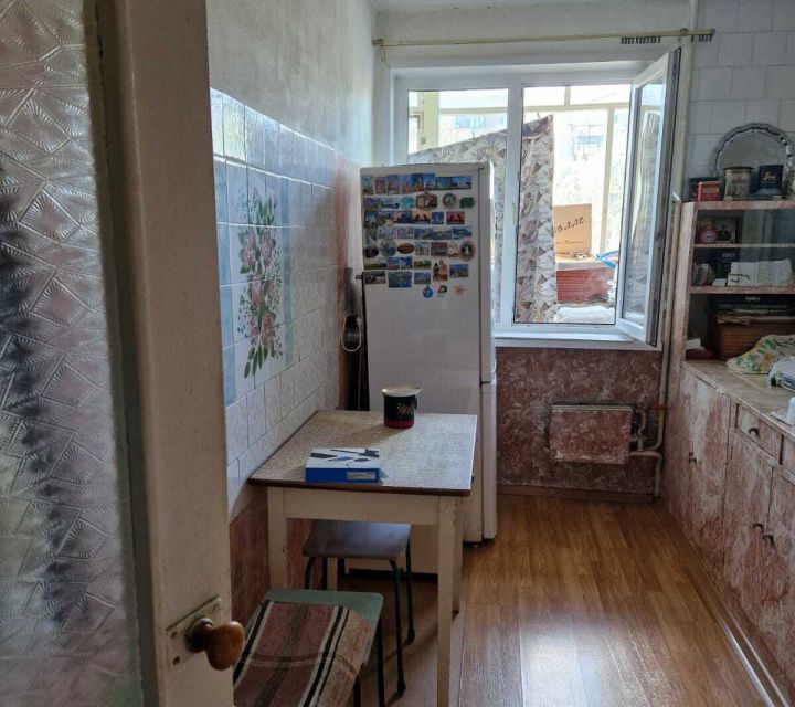 Продаётся 3-комнатная квартира, 63.8 м²