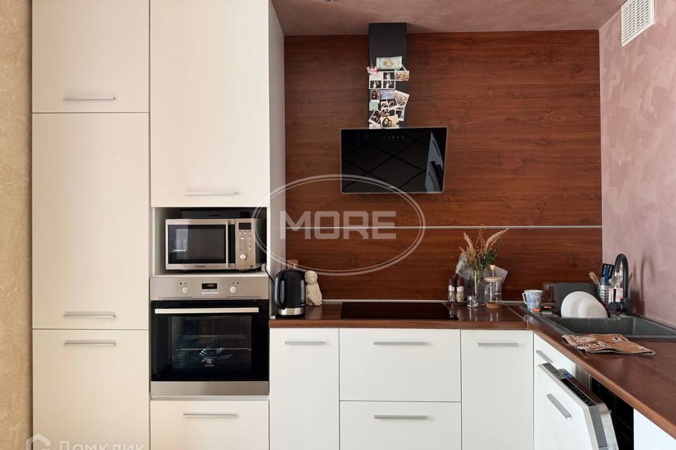 Продаётся 1-комнатная квартира, 43.1 м²
