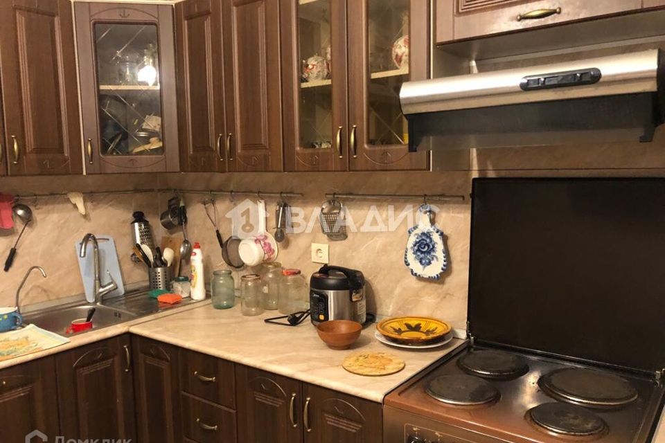 Продаётся 4-комнатная квартира, 101 м²