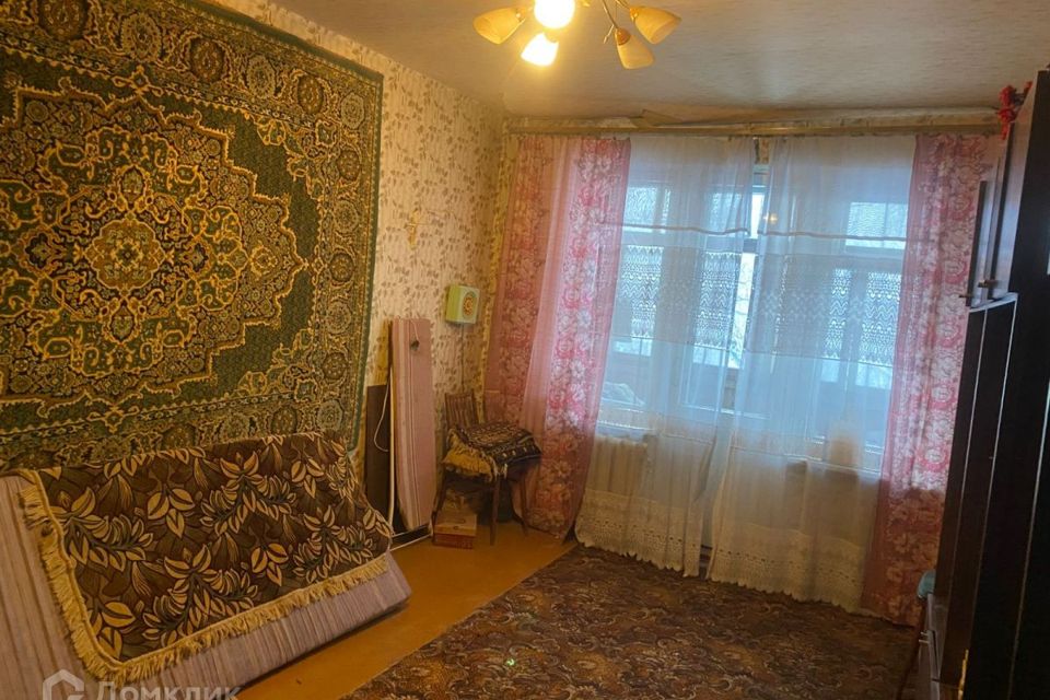 Продаётся 3-комнатная квартира, 58.4 м²