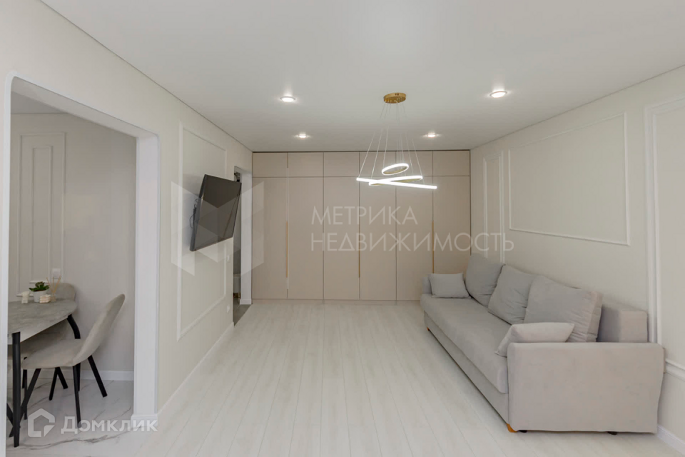 Продаётся 1-комнатная квартира, 41 м²