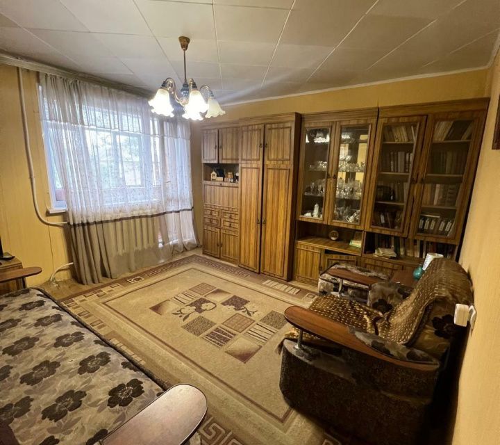 Сдаётся 2-комнатная квартира, 42.7 м²