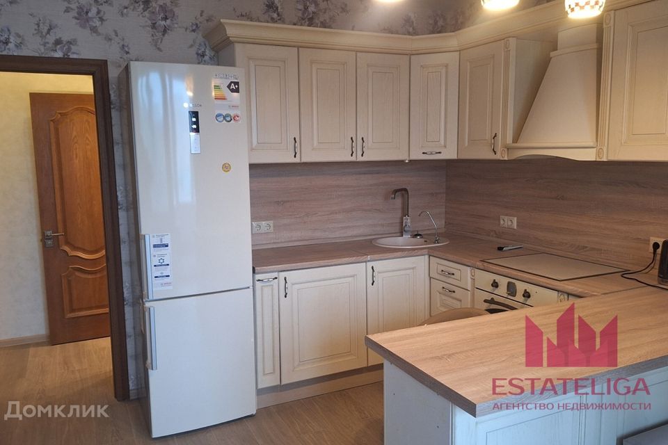 Продаётся 2-комнатная квартира, 63 м²